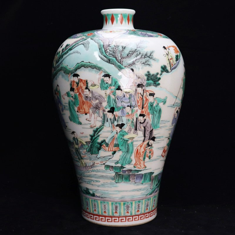 Imperial Kangxi Wucai Vase with Elegant Figure Decoration|清康熙御製五彩人物纹梅瓶・珍藏