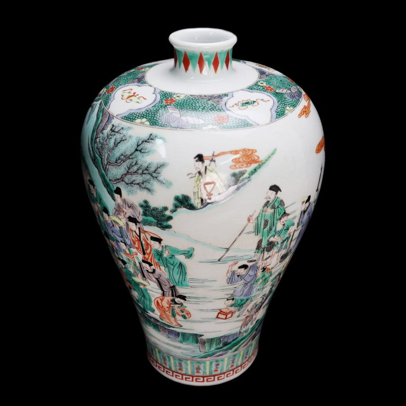 Imperial Kangxi Wucai Vase with Elegant Figure Decoration|清康熙御製五彩人物纹梅瓶・珍藏