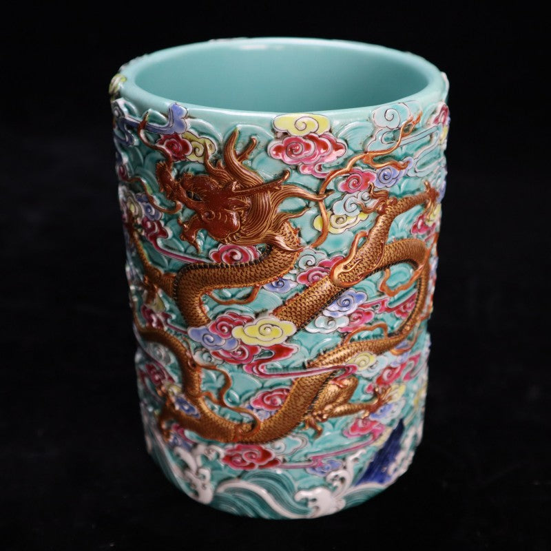 Qianlong Falangcai Carved and Gilt-Decorated Brush Pot with "Two Dragons Chasing Pearl" Design | 清乾隆珐琅彩雕刻二龍戲珠紋描金筆筒・珍藏