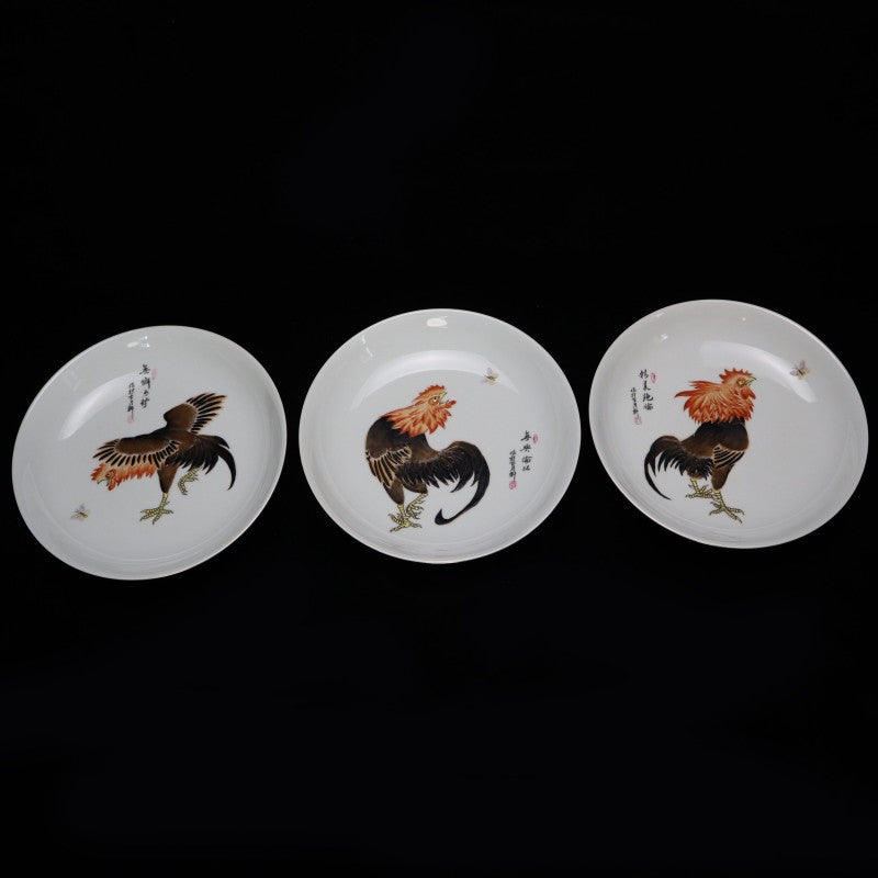 Qing Yongzheng Guyuexuan Famille-Rose Display Dish with "Perfection in All Ten Aspects" Inscription | 清雍正古月軒「十全十美」粉彩賞盤・珍藏