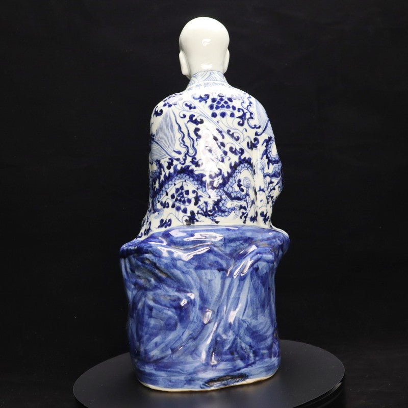 Ming Xuande Blue and Porcelain – Meditating Arhat Figurine | 大明宣德青花瓷 – 靜坐羅漢擺件・私藏