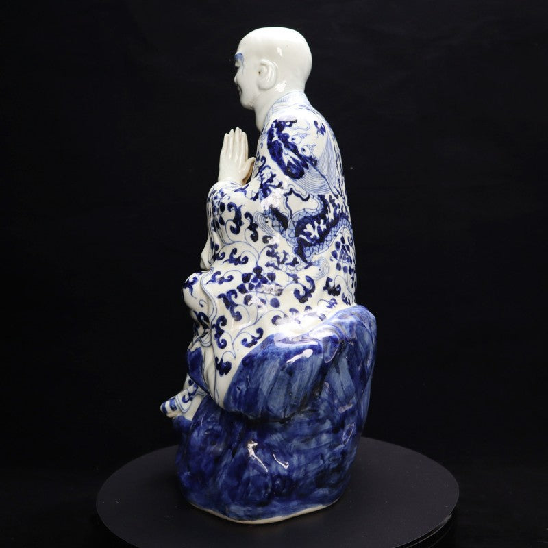 Ming Xuande Blue and Porcelain – Reaching Arhat Figurine | 大明宣德青花瓷 – 探手羅漢擺件・私藏
