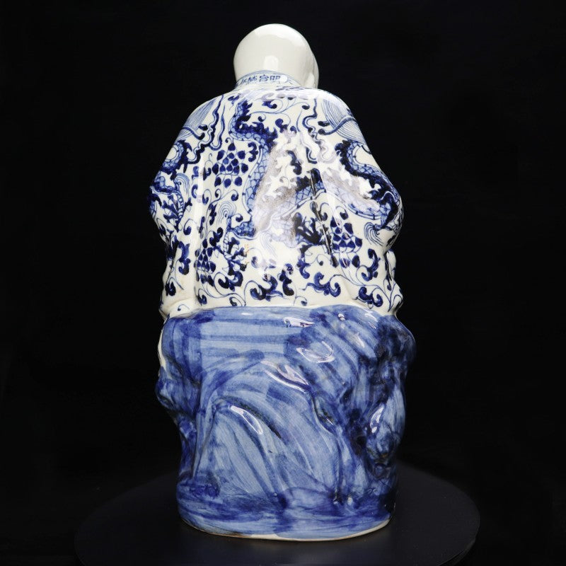 Ming Xuande Blue and Porcelain – Happy Arhat Figurine | 大明宣德青花瓷 – 開心羅漢擺件・私藏