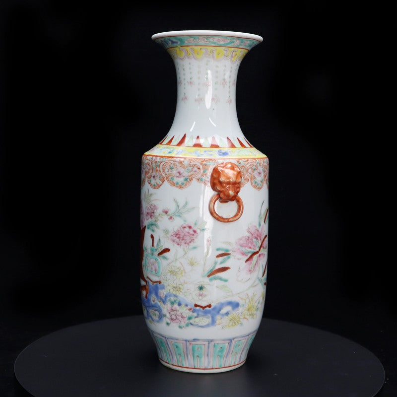 Tongzhi Period Famille-Rose Vase with Floral Design and Twin Handles | 清同治粉彩花卉圖紋雙耳賞瓶・珍藏