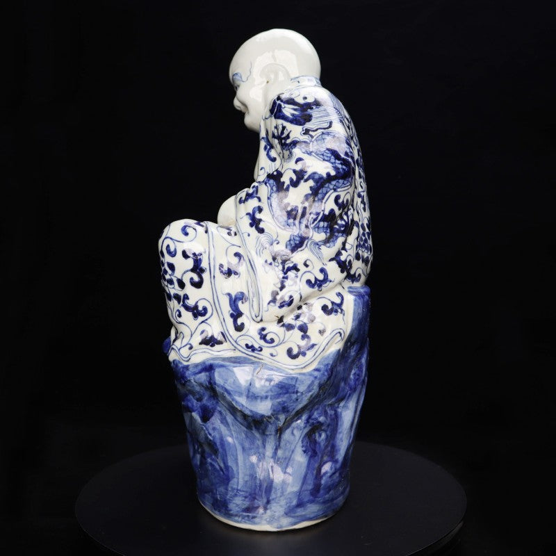 Ming Xuande Blue and Porcelain – Happy Arhat Figurine | 大明宣德青花瓷 – 開心羅漢擺件・私藏