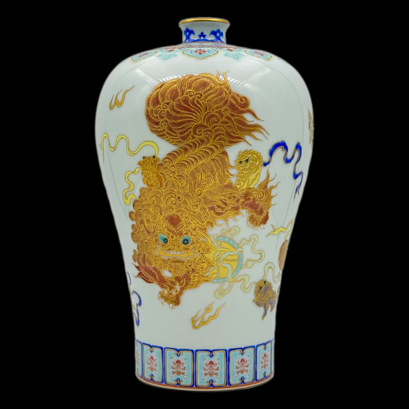 Imperial Gilt Kylin Meiping from the Yongzheng Period, Qing Dynasty|清雍正御製鎏金麒麟紋梅瓶・珍藏
