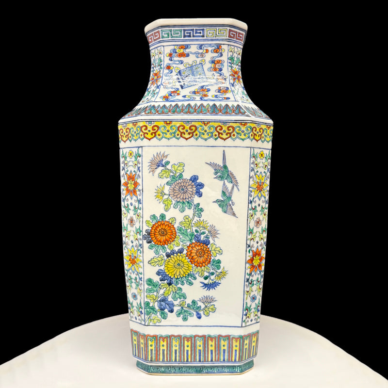 Guangxu Period Doucai Square Vase with Floral Design (Apocryphal Mark)|清光緒寄托款花卉鬥彩四方瓶