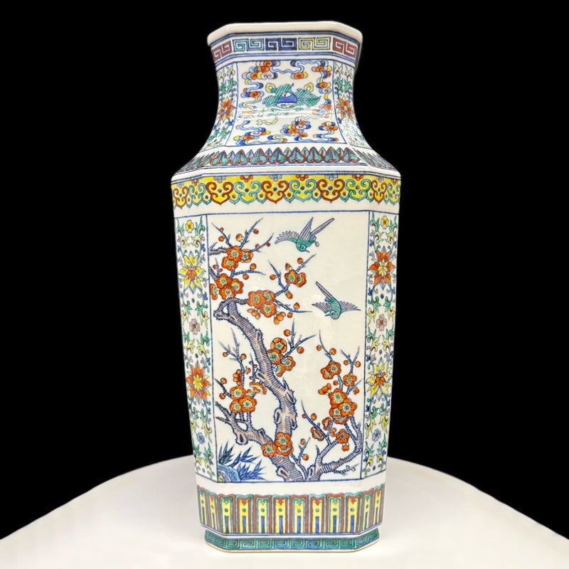 Guangxu Period Doucai Square Vase with Floral Design (Apocryphal Mark)|清光緒寄托款花卉鬥彩四方瓶