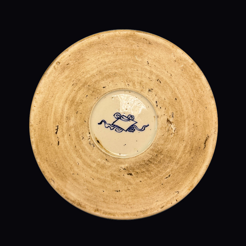 Qing Dynasty Kangxi Wucai Covered Jar with Fish and Waterweed Motif|清康熙五彩魚藻紋蓋罐・珍藏