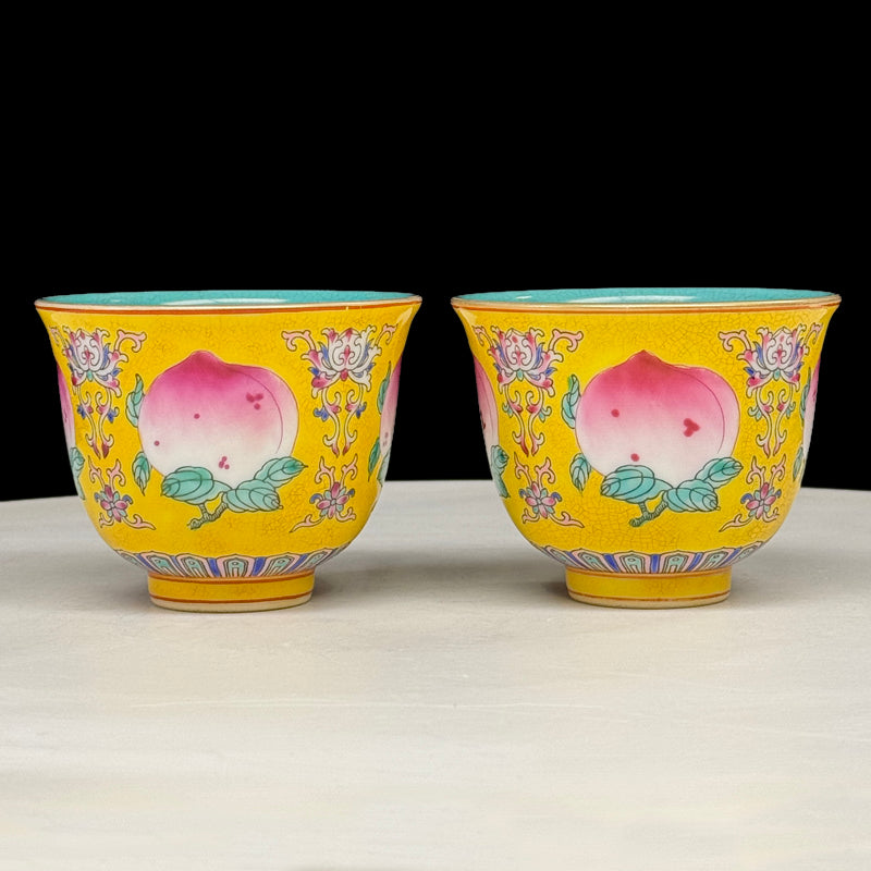 Qianlong Period Falangcai Cup with Longevity Peach Design|清乾隆琺瑯彩壽桃杯・珍藏