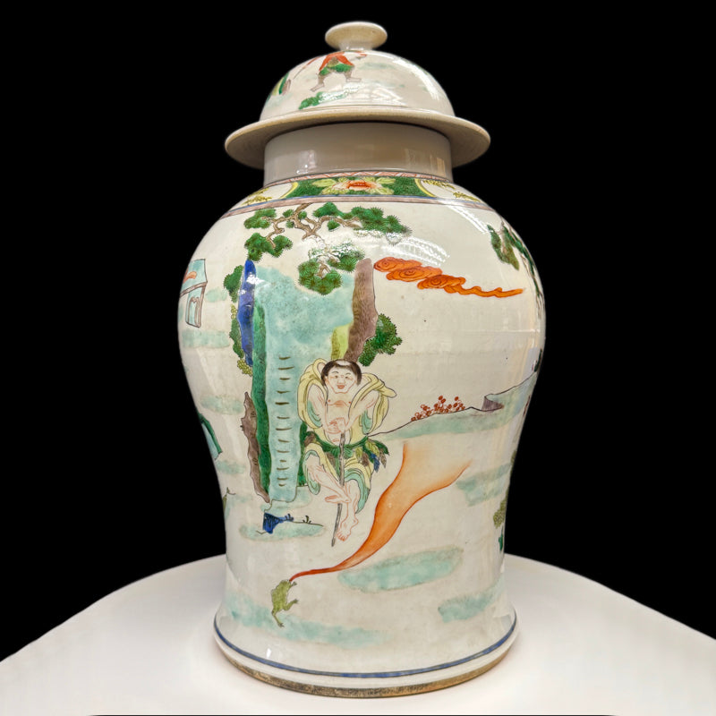 Qing Dynasty Kangxi Wucai Jar with Painted Figures|清康熙五彩人物圖將軍罐・珍藏