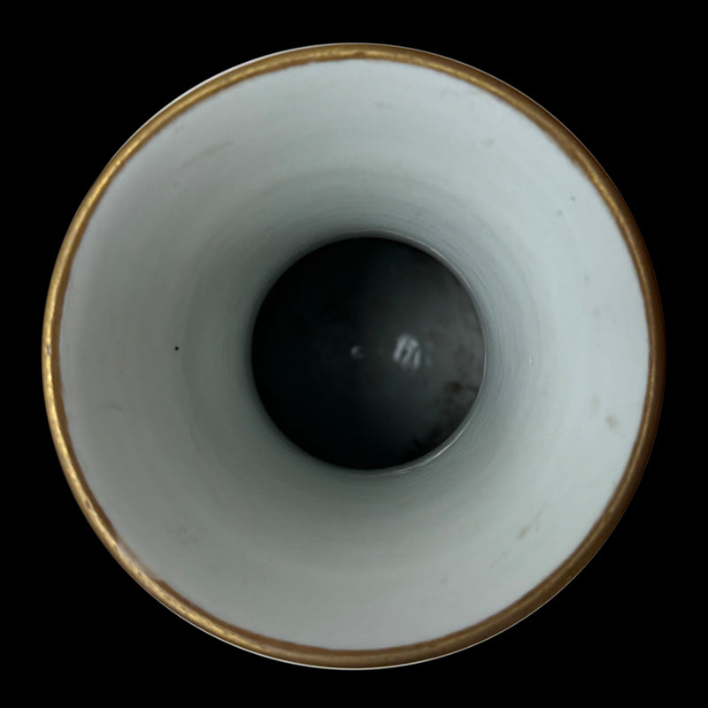 Imperial Qianlong Famille-Rose Tianqiuping with Intertwined Floral Scrolls|清乾隆御製琺瑯彩纏枝花卉紋天球瓶・珍藏