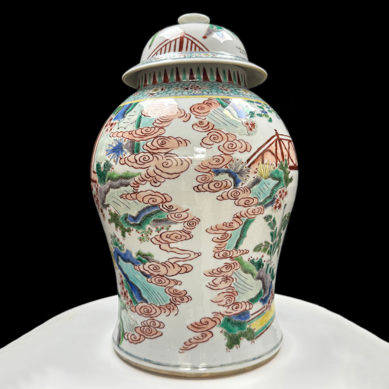Kangxi Period Wucai General Jar with Figural Scenes|清康熙五彩人物紋將軍罐・珍藏