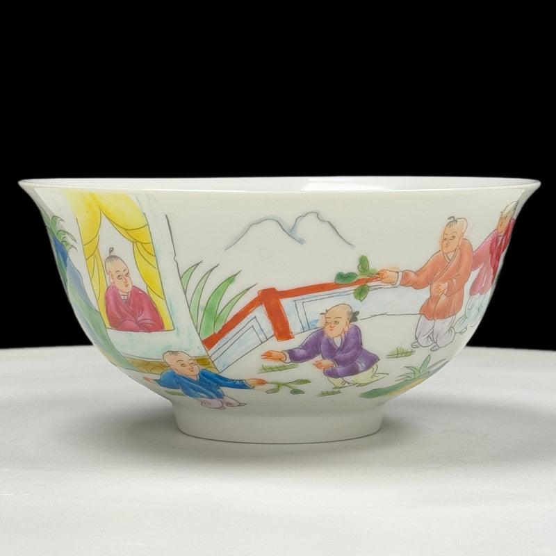 Guangxu Period Famille Rose Bowl with Figural Narrative Design|清朝光緒粉彩人物故事碗・珍藏