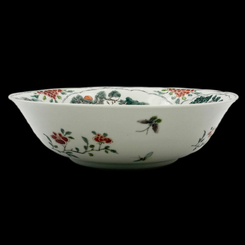 Qing Dynasty Qianlong Wucai Dish with Qilin and Four Auspicious Beasts|清朝乾隆五彩麒麟四獸紋盤・珍藏