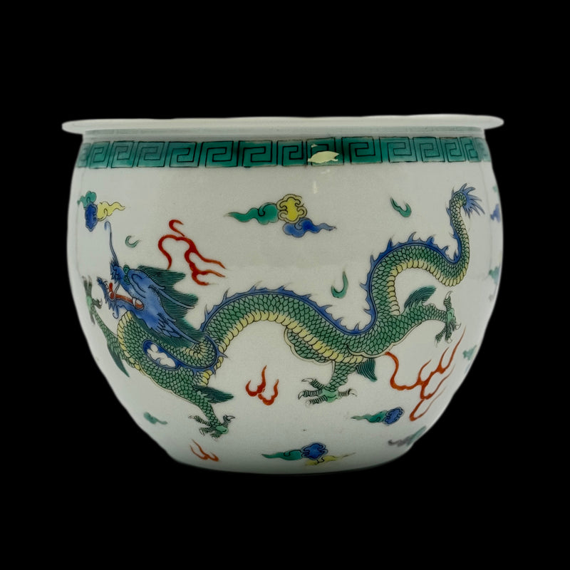 Kangxi Period Wucai Jar with Dragon Design|清康熙五彩龍紋細缸・珍藏
