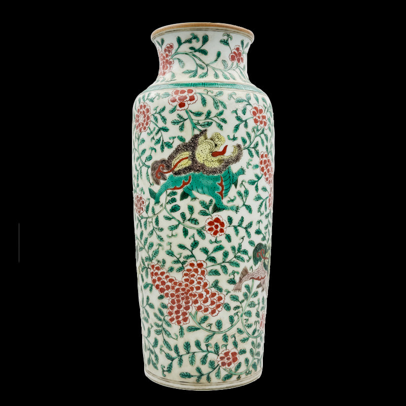 Qing Dynasty Kangxi Wucai Vase with Qilin Motif|清朝康熙五彩麒麟紋瓶・珍藏