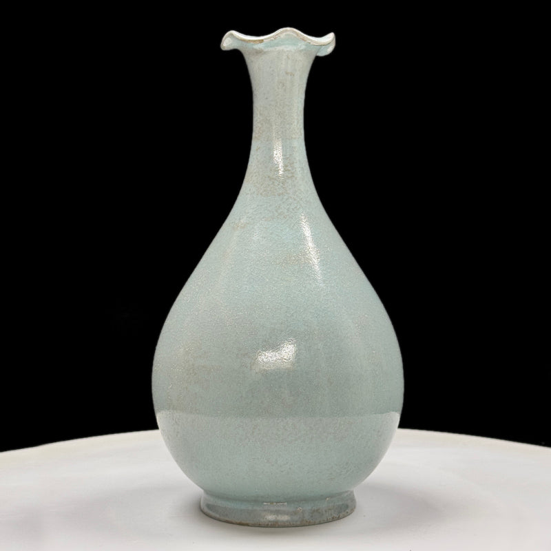 Song Dynasty Yuhuchunping Vase with Floral Rim｜宋朝花口玉壺春瓶・珍藏